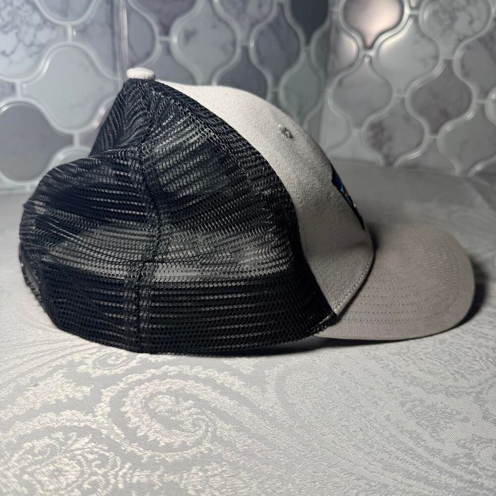 Patagonia Men's Grey and Black Hat - Picture 5 of 8